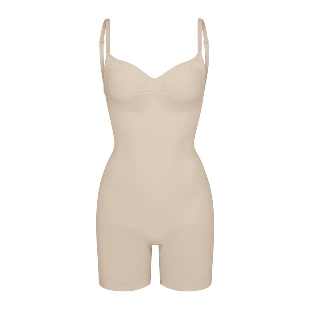 Skims Women's Cream Bodysuit size s above knee length